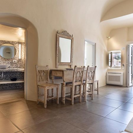 Oia Mare Villas (Adults Only) Exterior photo