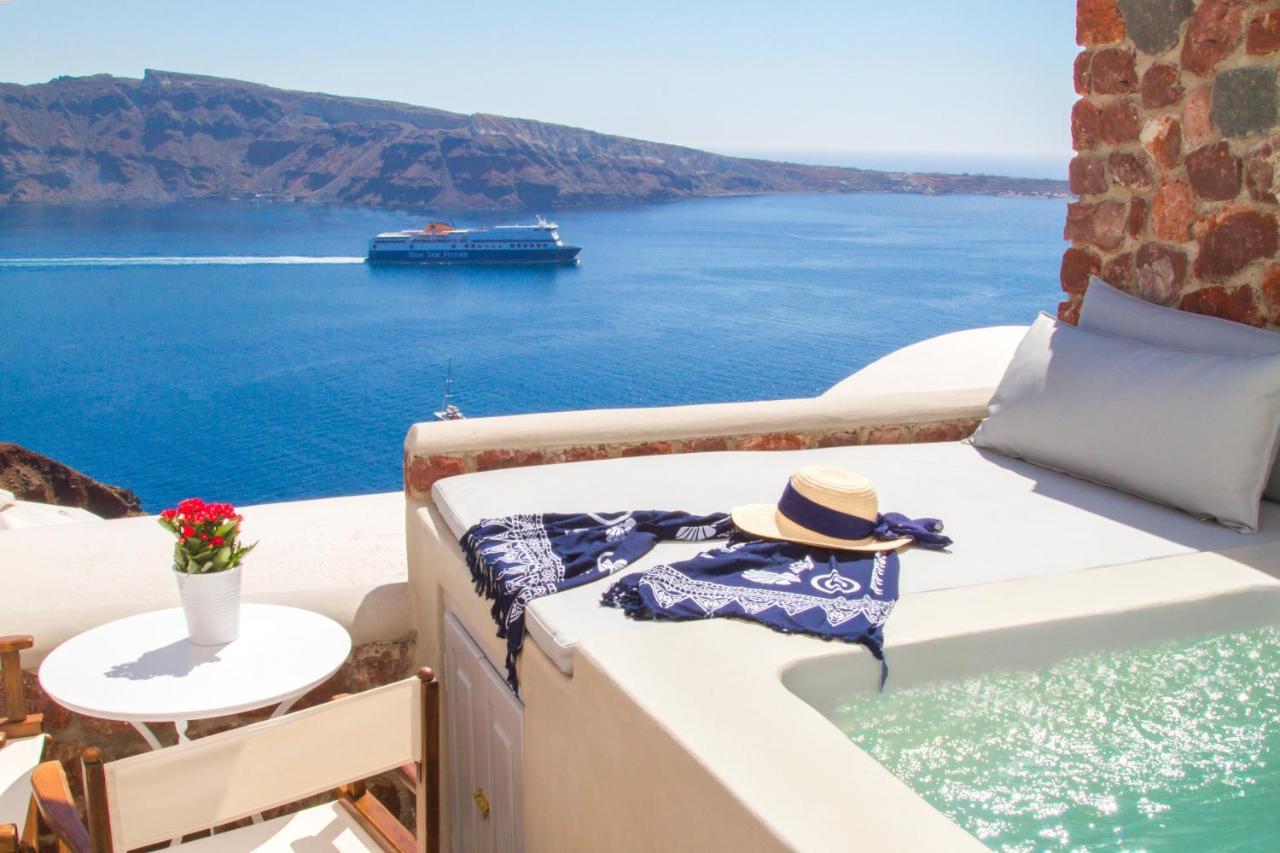 Oia Mare Villas (Adults Only) Exterior photo