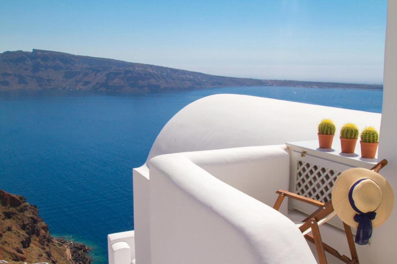 Oia Mare Villas (Adults Only) Exterior photo