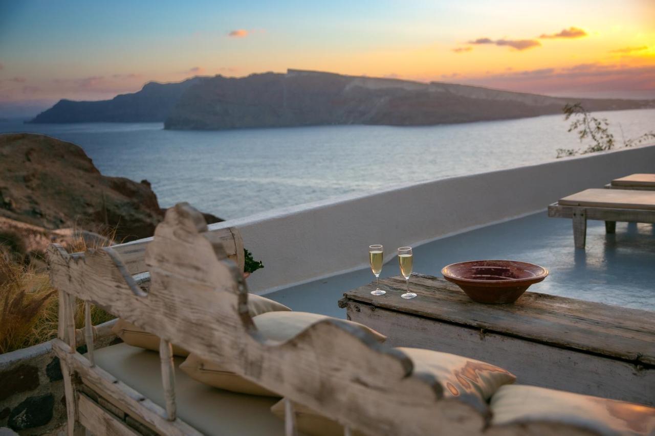 Oia Mare Villas (Adults Only) Exterior photo