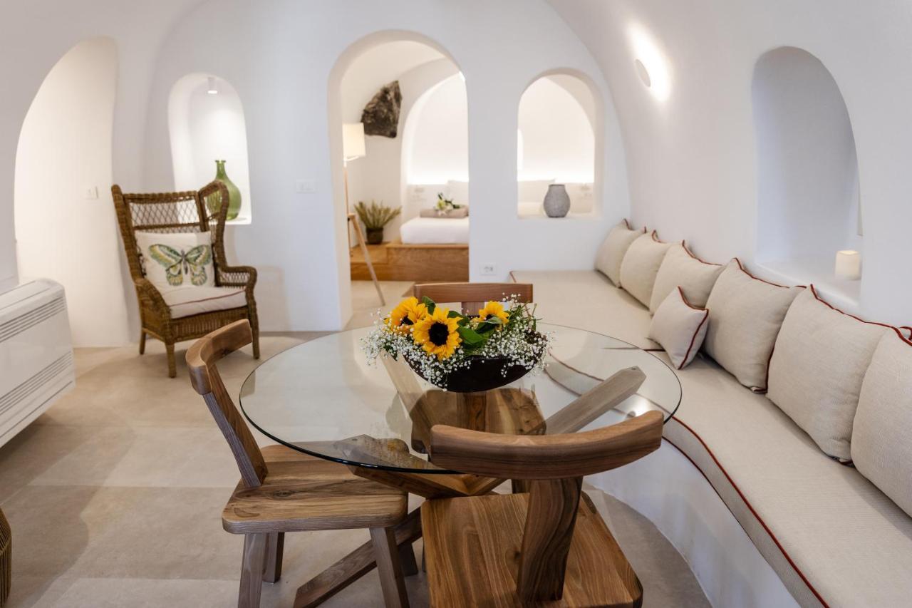 Oia Mare Villas (Adults Only) Exterior photo