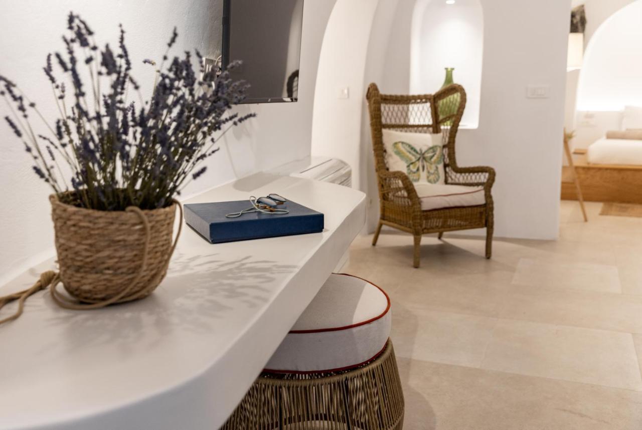 Oia Mare Villas (Adults Only) Exterior photo
