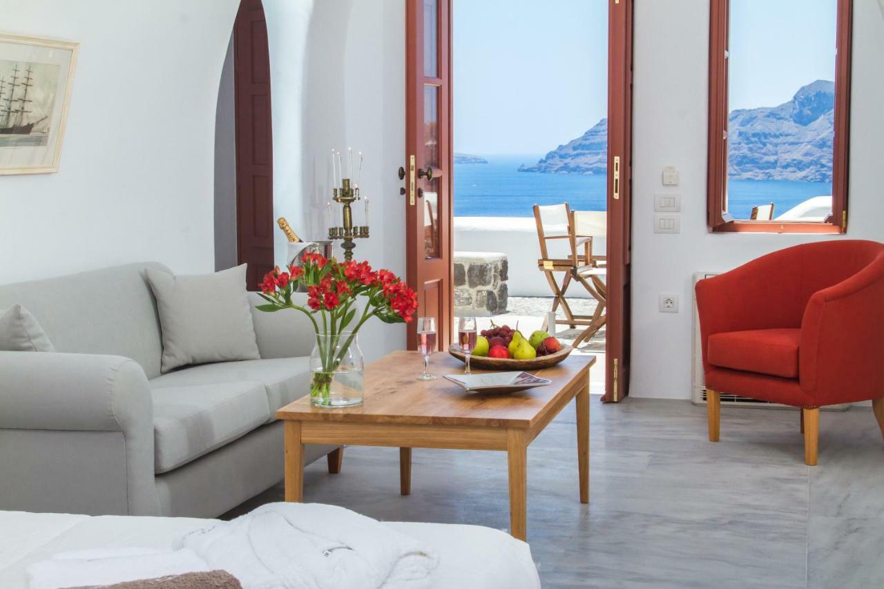 Oia Mare Villas (Adults Only) Exterior photo